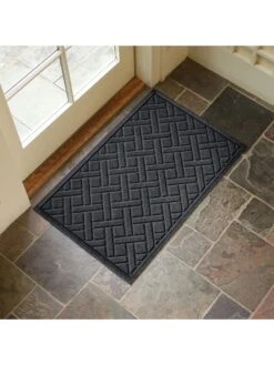 Lattice Water Glutton Doormat, 23" X 35"
