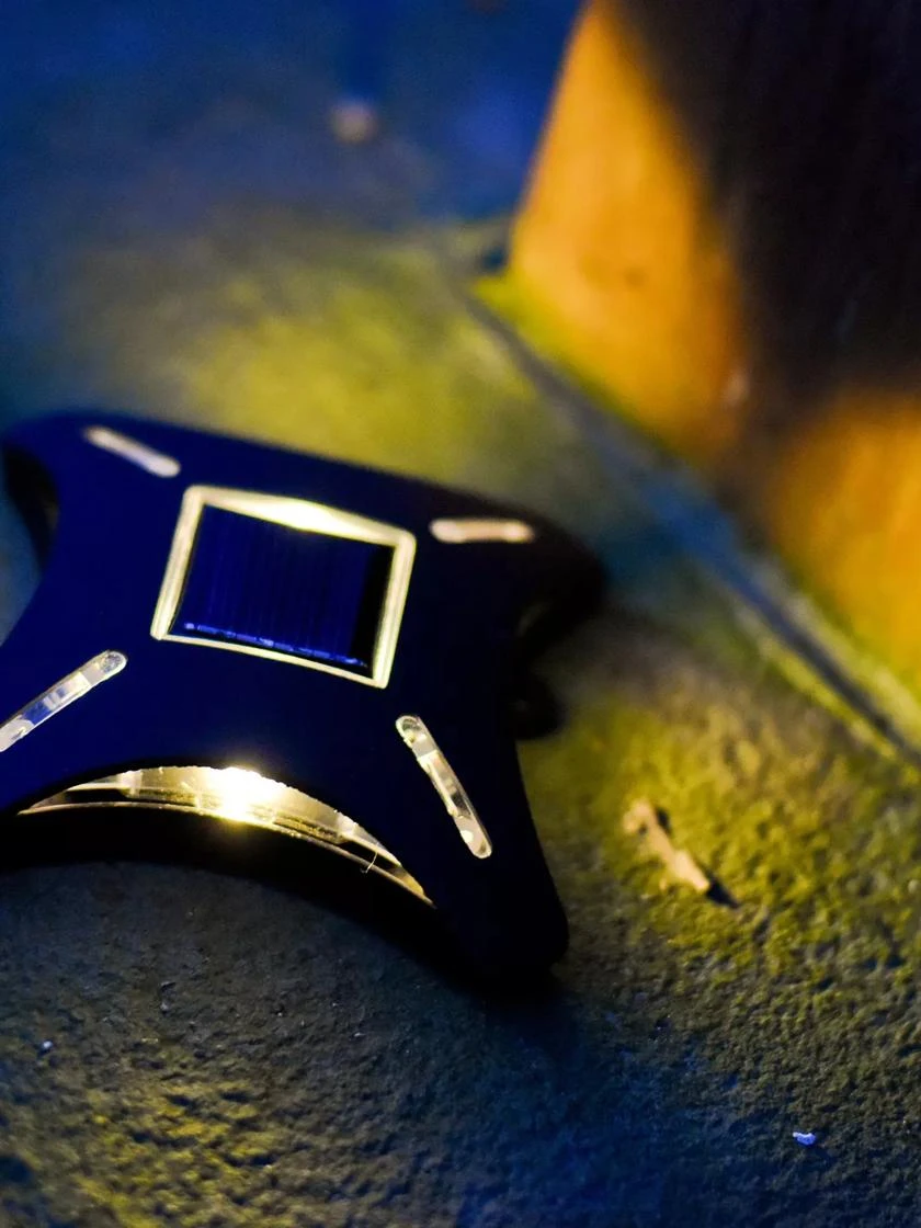 MAXSA® Solar Ninja Stars™ 4 Pack - Image 6