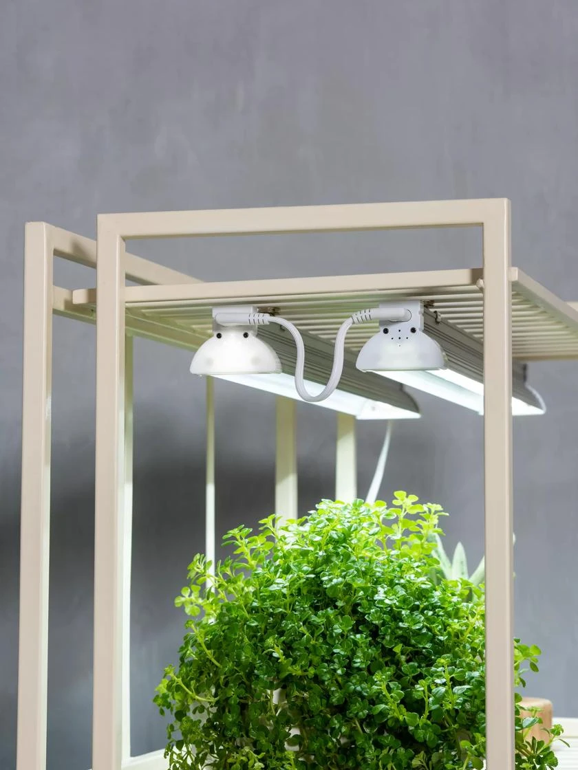 High Output LED Fixtures, 2' With Magnetic Clips, Set Of 2 - Image 3