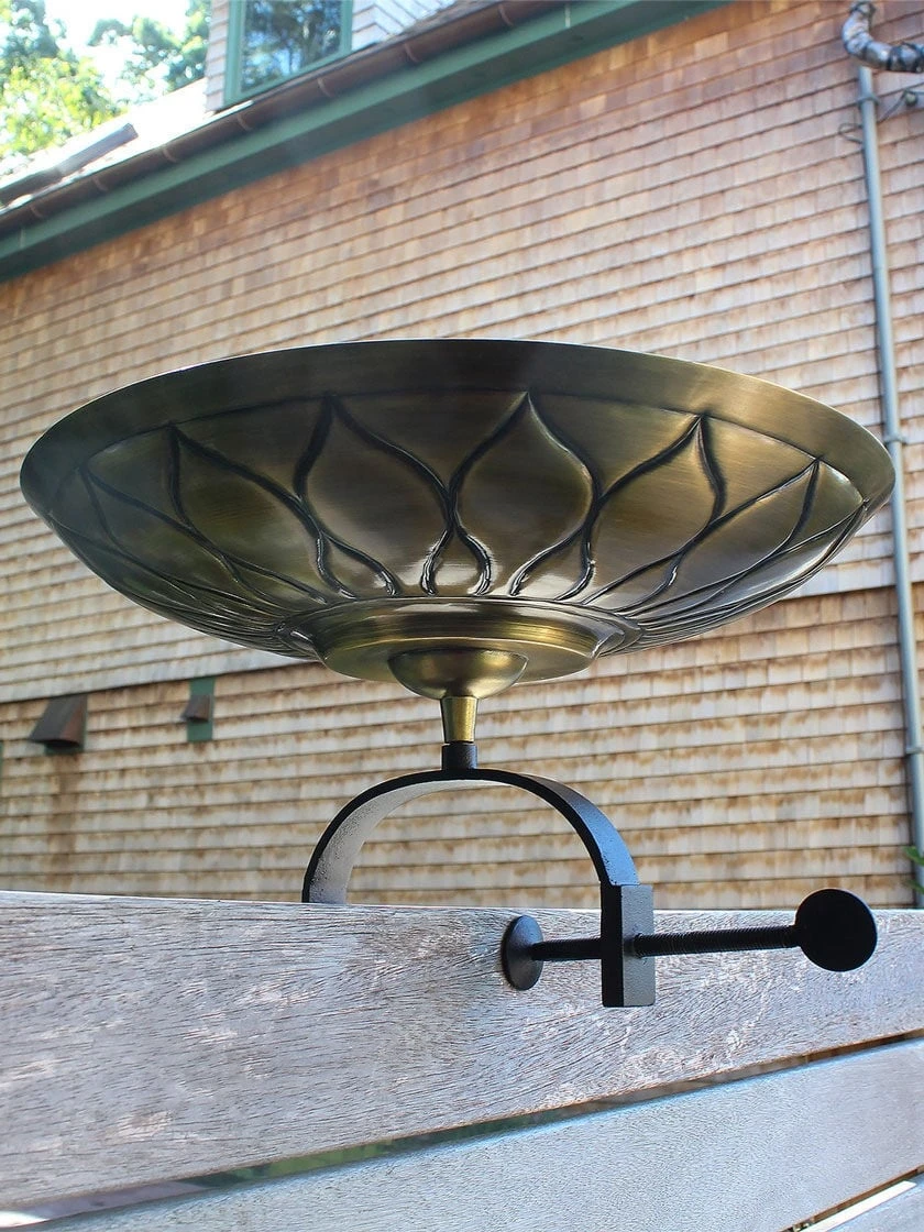 Achla Designs African Daisy Birdbath With Over-the-Rail Bracket - Image 4