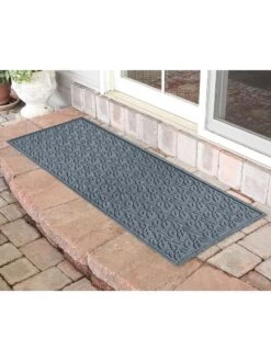 Dogwood Leaf Water Glutton Runner Mat, 22" X 60"