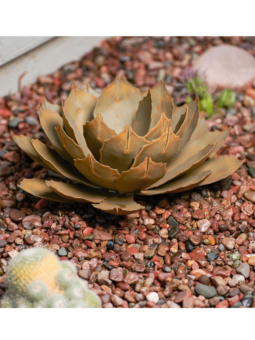 Desert Steel Artichoke Agave Sculpture - Image 4