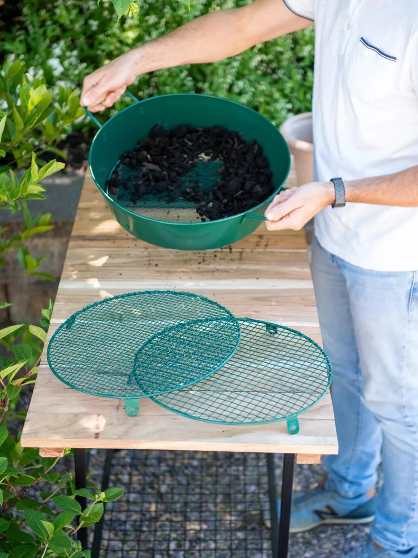Gardener's Compost Soil Sifter - Image 3