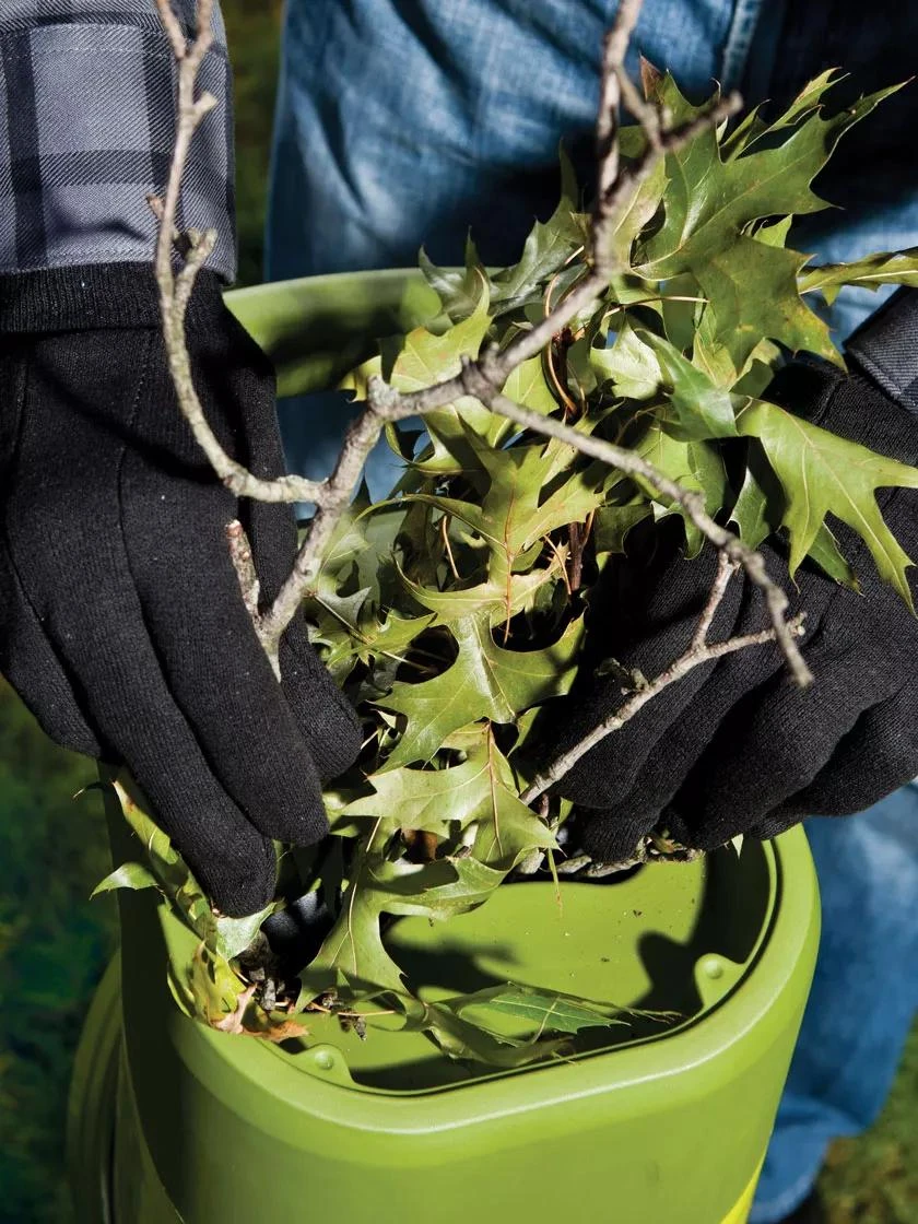 Snow Joe® 13-Amp Electric Wood Chipper/Shredder - Image 3